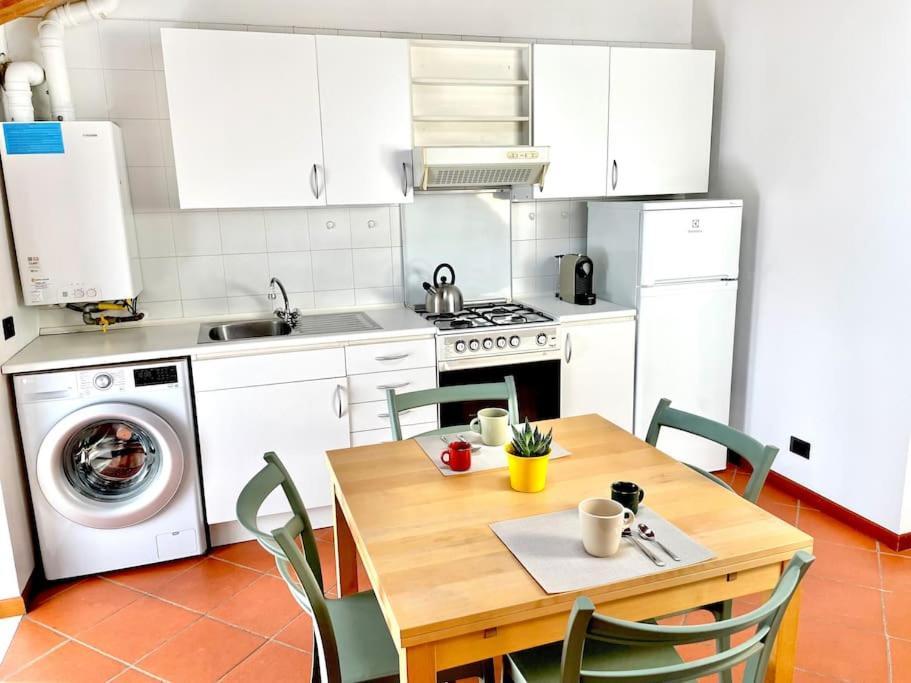 Casa Biondi Apartment มานโตวา ภายนอก รูปภาพ